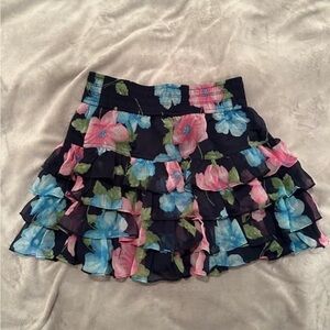 Hollister mini skirt